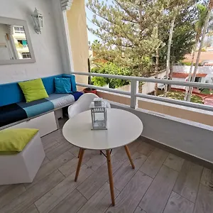Kevin's House - Front Of Yumbo Center In Maspalomas - Playa Del Ingles Apartment